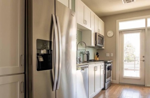 Security Acres Appartement | Frontdesk | Bright 1 BR Apt in Old Town Scottsdale