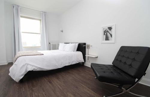 East Hyde Park Appartement | FRONTDESK Modern 1 BR Apt by Promontory Point