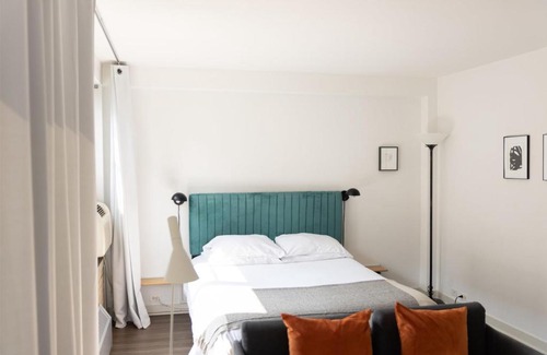 Indian Village Appartement | FRONTDESK Modern Studio Apt in East Hyde Park