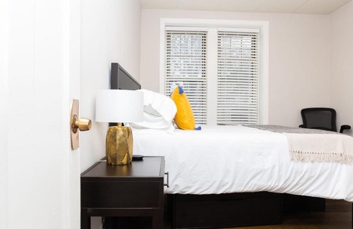 Kenwood Appartement | FRONTDESK Open 1 BR Apt 6 miles to Downtown