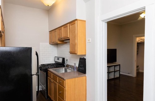 Hyde Park Appartement | FRONTDESK Open Studio Apt near Promontory Point