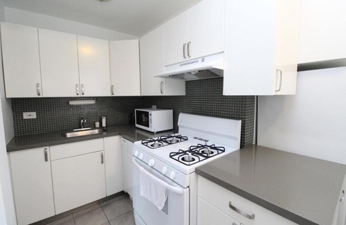 East Hyde Park Appartement | FRONTDESK Refreshed 1BR Apt in Hyde Park