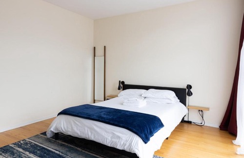 Wicker Park Appartement | FRONTDESK Spacious 2 BR Apt in Wicker Park