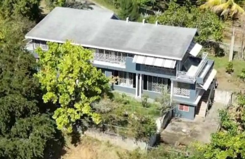 Yallahs Maison | Fruitful paradise Charming house with WiFi welcoming you to enjoy and relax