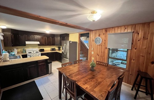 Standish Maison | Frye Island 3br +Loft Home w/Semi-Private Beach, Dock, & Mooring Across Street