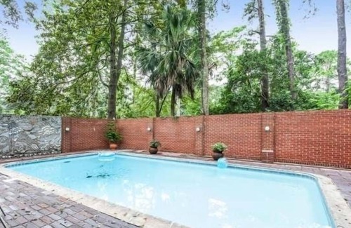 Tallahassee Maison | FSU midcentury unique home