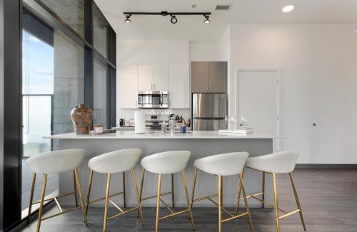 West Loop Appartement | Fulbrix Bright Designer Apartments with West Loop Views
