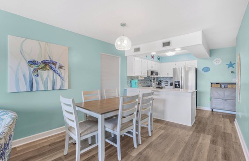 Gulf Shores Maison | Full Duplex - Prime Spot! Walk to Beach, Shops