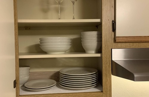 Midtown Sacramento Appartement | Full furnished 2 bedrooms townhouse apartment at midtown Sacramento, California.