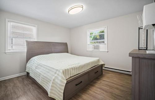 Southend Maison | Full House 2 Blocks from Beach