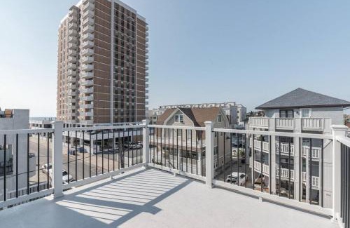 Ventnor City Maison | Full House Beach Block Sleeps 26 Ocean views