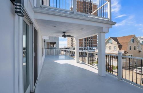 Ventnor City Maison | Full House Beach Block Sleeps 26 Ocean views