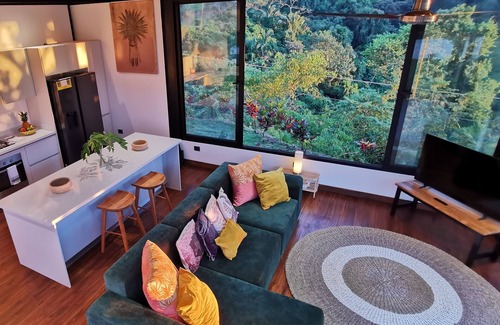 Santa Teresa Location De Bateaux | Full Ocean View Glass House. Fully Equipped Kitchen, AC, 100mb wifi, TV