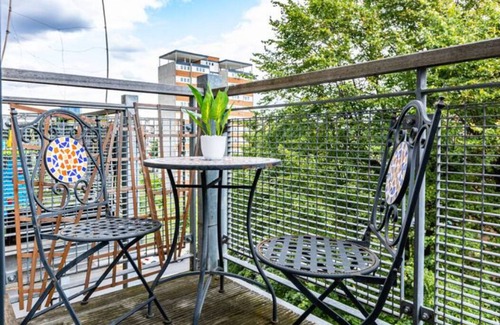 Larkhall Appartement | Full of light 1BR apartment in Stockwell