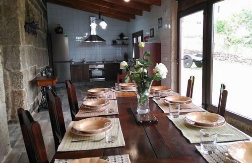 Ponte Caldelas Cottage | Gîte O Eido do Farruco pour 8 personnes