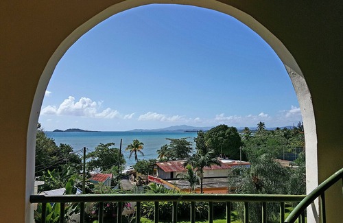 Hucares Copropriété | Appartement Penthouse entièrement climatisé en front de mer