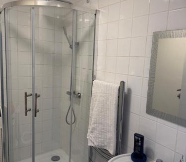 Canvey Island Appartement | Fully en-suite with kitchen