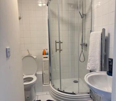 Canvey Island Appartement | Fully en-suite with kitchen