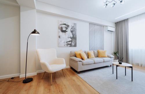 Chisinau Appartement | Fully equipped 1BR by Monuments & Shopping Spots