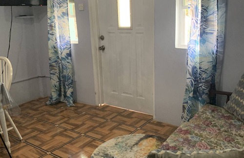 The Lime Appartement | Fully equipped 2 BR A/C Apartment in Grand Anse