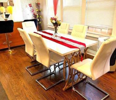 Roseland Appartement | Fully Equipped Cozy 4/5 BR