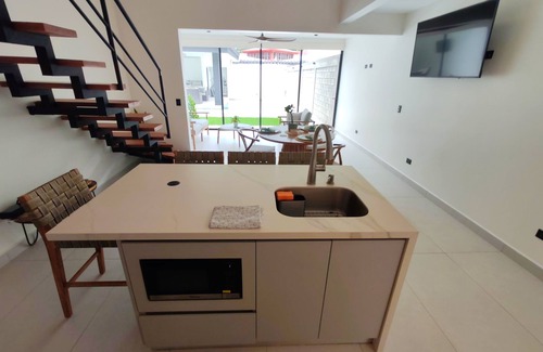 Punta Leona Maison | Fully equipped house, 5 minutes from magnificent beaches.