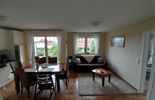Nienhagen Appartement | Grand appartement de 3,5 pièces entièrement équipé à seulement 350 m de la mer Baltique
