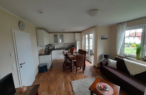 Nienhagen Appartement | Grand appartement de 3,5 pièces entièrement équipé à seulement 350 m de la mer Baltique