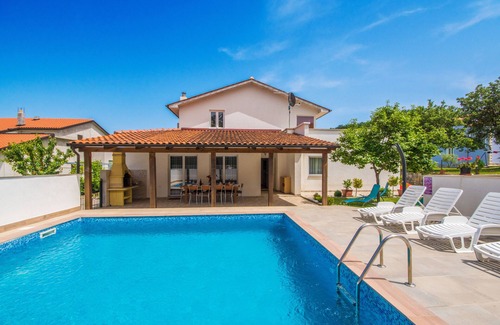 Ripenda Verbanci Villa | Villa entièrement clôturée avec piscine privée