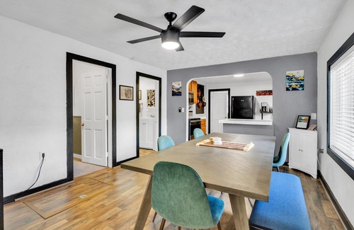 Canon City Maison | Fully fenced Yard with Fire Pit!