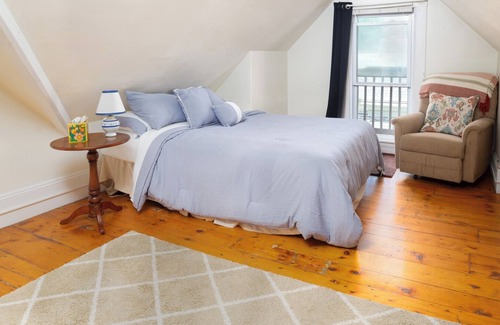 Brattleboro Appartement | Entièrement meublé / Tout inclus / Animaux acceptés!