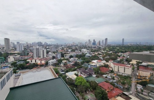 Mandaluyong Copropriété | Fully Furnished 3-bedroom condo in the heart of Mandaluyong with great amenities