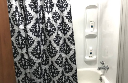 Bluewell Appartement | Fully Furnished Executive Rental (Studio 1-Bath Pets Allowed)