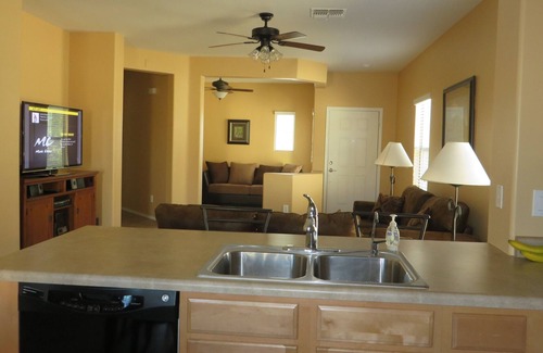 Anthem at Merrill Ranch Maison | Fully furnished home in Anthem at Merrill Ranch Parkside