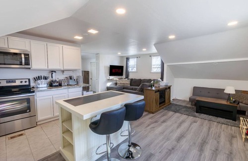 Bellefonte Maison | Fully Furnished Private Apartment + 1 Bed/1 Bath + Amenities included
