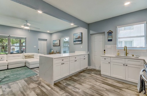 Historic District Maison | Fully renovated home walking distance to Canal St.