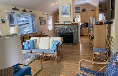Seaview Maison | Maison de plage 4BR 2Bath entièrement rénovée à Seaview, Fire Island