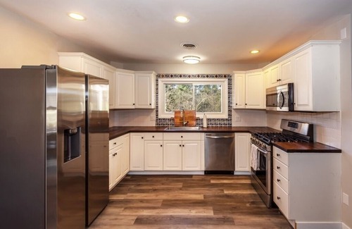 Ann Arbor Maison | Fully Renovated Centrally Located House in Ann Arbor