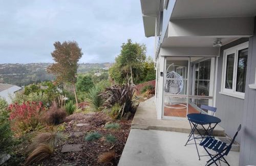 Cashmere Appartement | Fully Renovated Hillside Apartment Close To City