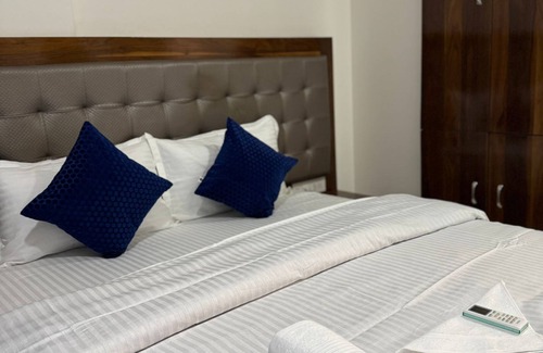 Chandivali Appartement | Fully Serviced Apartment - Central location