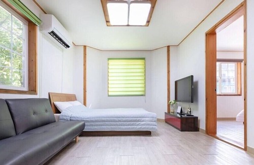 Jeongseon Maison | Fun and Happy pension