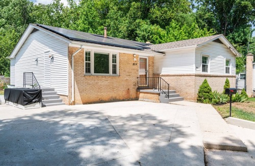 Silver Spring Appartement | Fun Cozy Barnyard Chic 3Bedroom Silver Spring Home