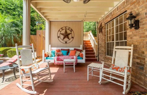 North San Antonio - SAT Maison | Fun fun Five Bedroom for couples or family