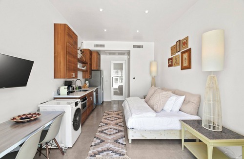 Roosevelt Appartement | Funky Pool Side Cabana in DTPHX