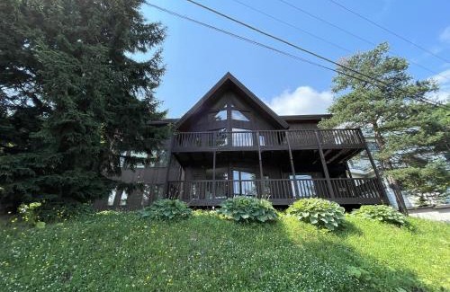 Furano Cabine | Furano Lodge 10 by H2 Life