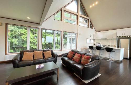 Furano Cabine | Furano Lodge 10 by H2 Life