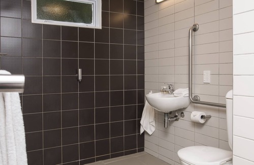 Endeavour Inlet Cabine | Furneaux Lodge