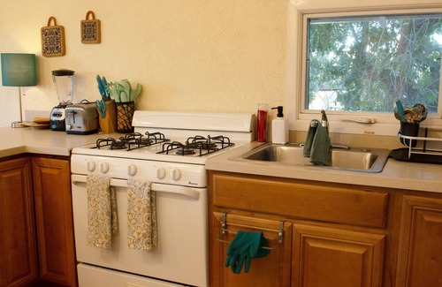 Middletown Appartement | Studio calme et lumineux meublé à Mission Hills, San Diego