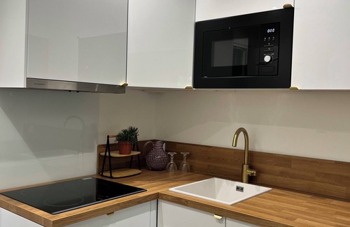 Bougival Appartement | Furnished Design Studio 25m² - Direct access to La Défense