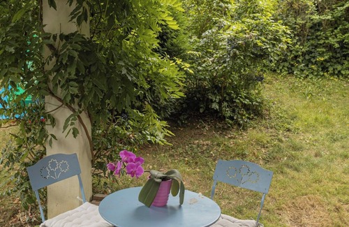 Bougival Appartement | Furnished Design Studio 25m² - Direct access to La Défense